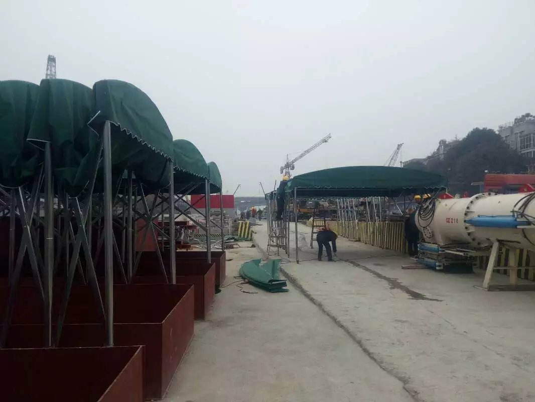 理县理县中铁二十一局工地移动施工棚